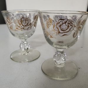 Vintage Sherry/Cordial Glasses Set of 2